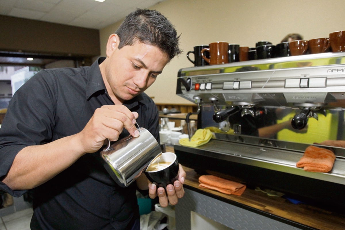 La meta de José de la Peña es regresar de las competencias mundiales con nuevos trofeos para Guatemala. (Foto Prensa Libre: Paulo Raquec)