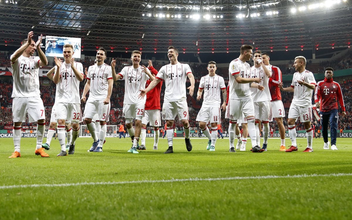 Ayer, los jugadores de Bayern Múnich dieron una demostración frente al Bayer Leverkusen. (Foto Prensa Libre: EFE)