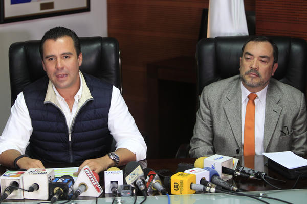 El oficialismo publicó la agenda para sus próximas asambleas. Valentín Gramajo, secretario general,  aseguró que estan en tiempo para realizar todos los pasos y proclamar al binomio presidencial. (Foto: Archivo Prensa Libre)