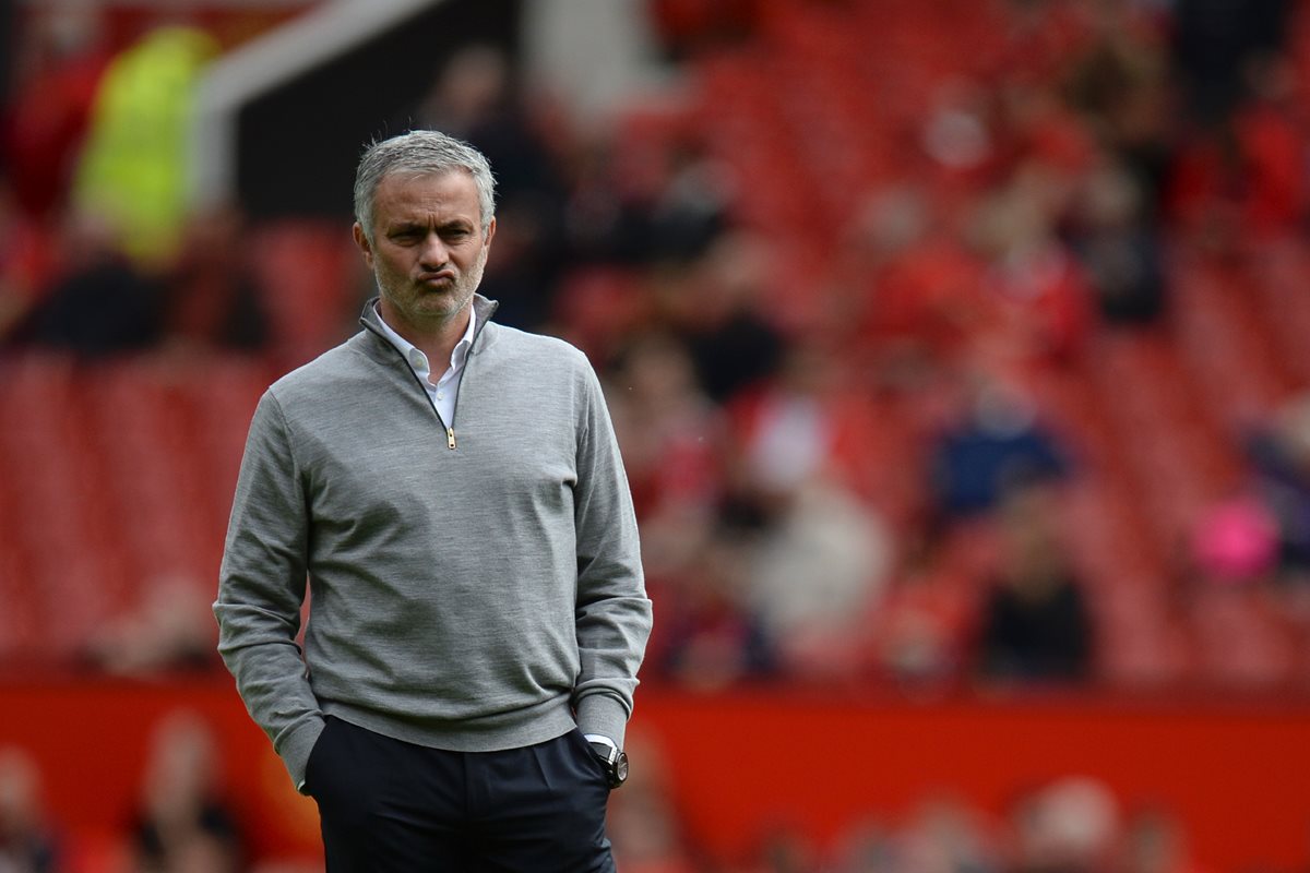 Jose Mourinho, técnico del Mánchester City sueña con ganar la Europa League. (Foto Prensa Libre: AFP).