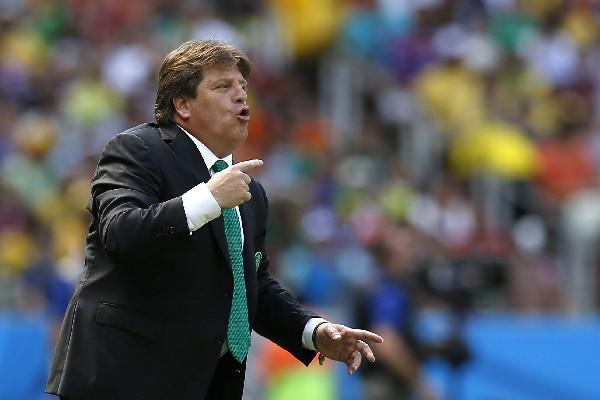 Miguel Herrera habló tras el partido entre México y Holanda, en el Mundial de Brasil 2014. (Foto Prensa Libre: EFE)