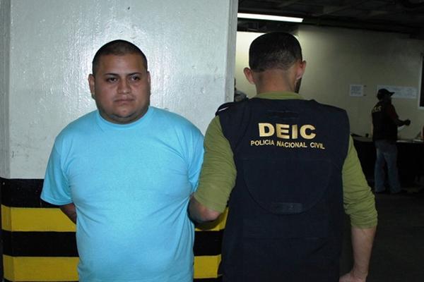 <span id="yui_3_16_0_1_1403537247186_18630">Ricardo Antonio García Meneses, alias El Richy, de 27 años, fue detenido en la zona 18 sindicado de homicidio (foto: PNC) </span>