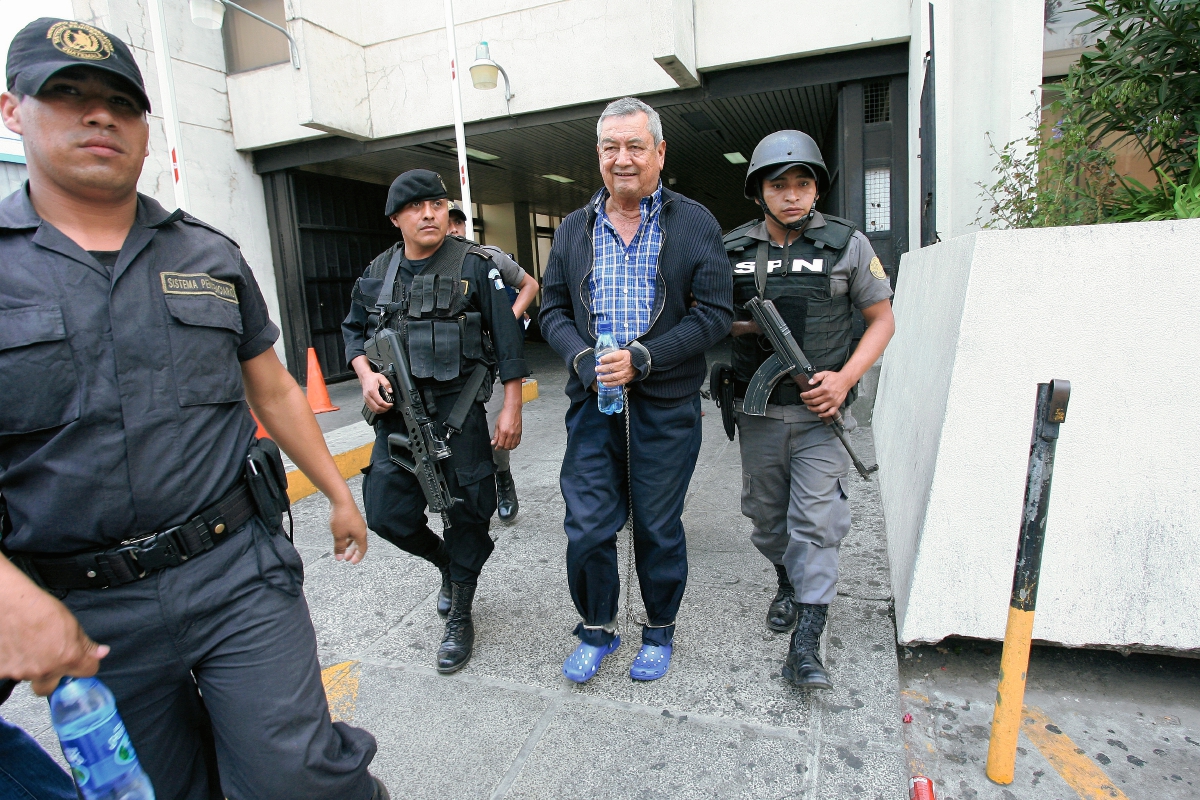 Waldemar Lorenzana, alias el Patriarca, fue extraditado a Estados Unidos en donde se declaró culpable de trasegar droga a dicha nación. (Foto Prensa Libre: Hemeroteca).