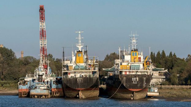 Según el reporte, Corea del Norte también ha aumentado sustancialmente la práctica de trasegar productos petroleros en alta mar, para burlar las sanciones. (GETTY IMAGES)