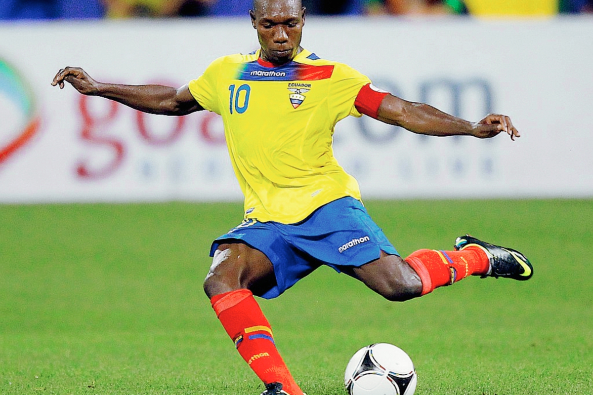 Ayoví cargará con la responsabilidad de liderar a Ecuador en el grupo A en la Copa América. (Foto Prensa Libre. AFP)