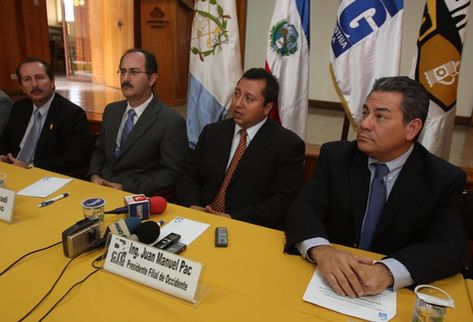 La Cámara de la Industria Guatemalteca, reiteró su petición al gobierno de ofrecer mayor seguridad a la población.  (Foto Prensa Libre: Mynor Toc)