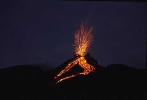 El volcán de Pacaya se encuentra en actividad. (Foto Prensa Libre: Archivo)