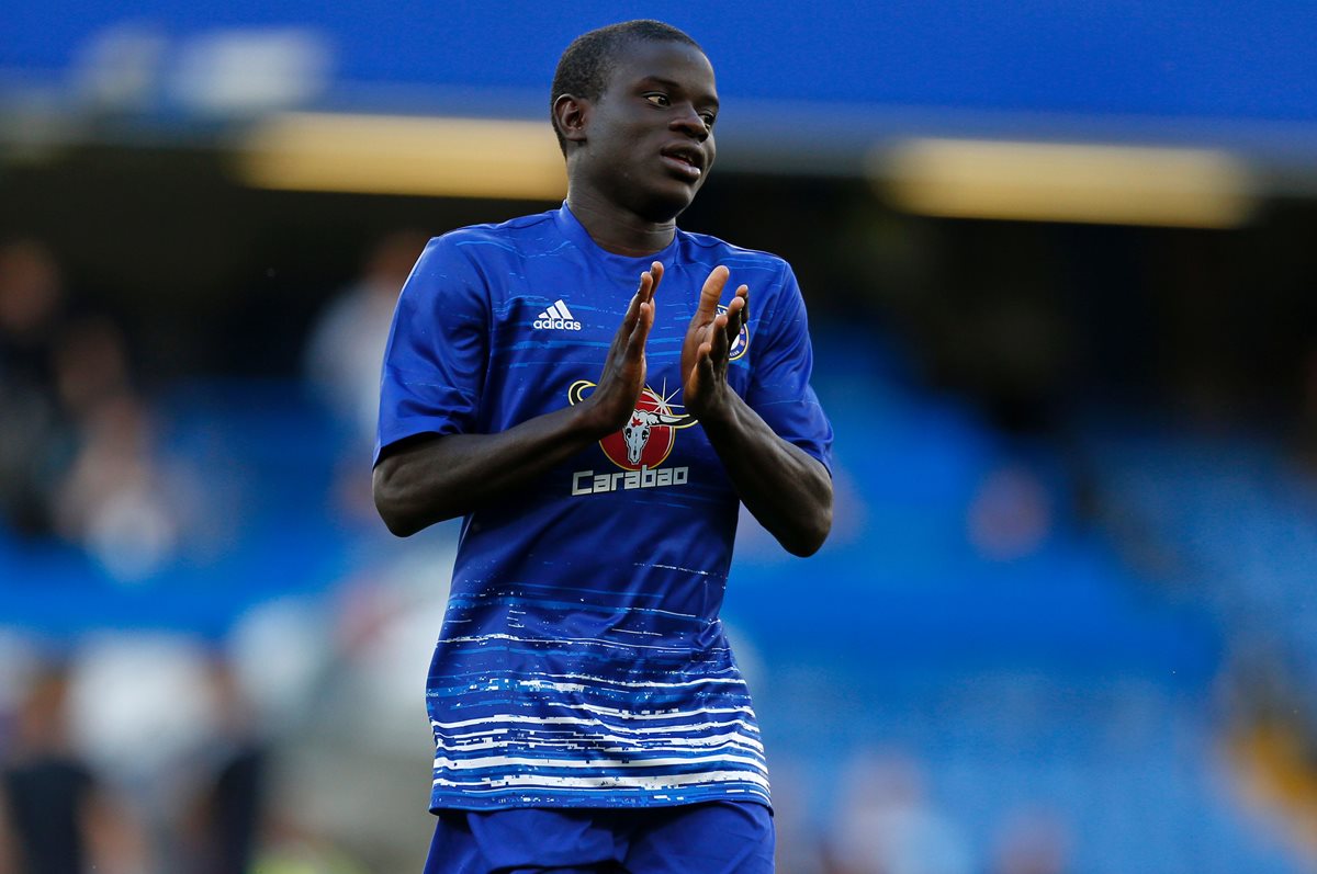 N'Golo Kante regresará al estadio del Leicester ahora como jugador del Chelsea. (Foto Prensa Libre: AFP)