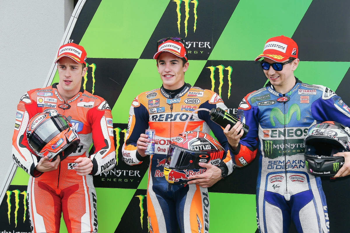 Marc Márquez superó a Dovizioso y Jorge Lorenzo y saldrá desde la pole. (Foto Prensa Libre: AP)