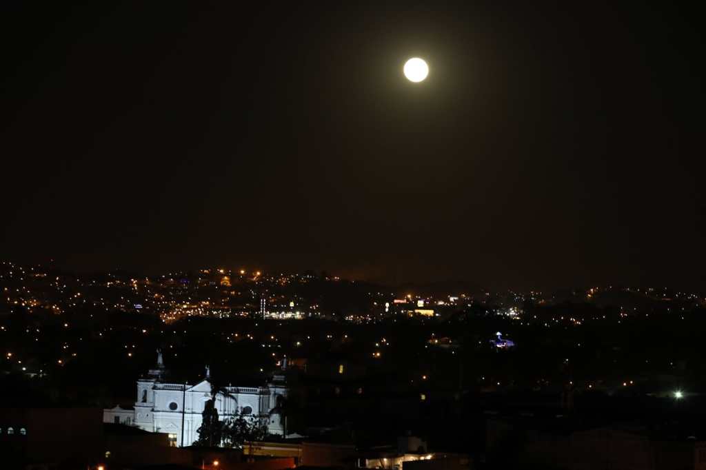 La luna llena de esta noche marca el inicio del solsticio de invierno.