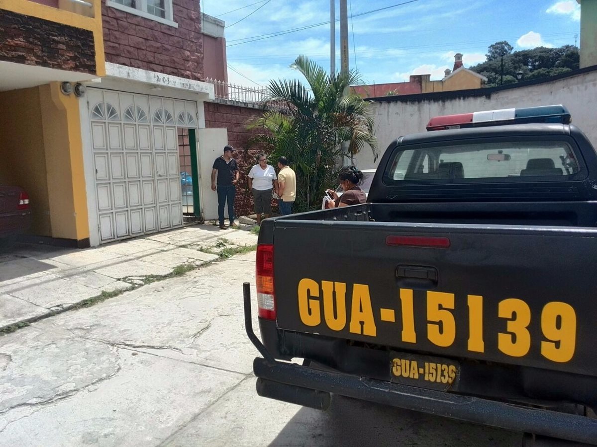 El ataque ocurrió en la 5a avenida 2-03 zona 13, Rivera del Río, San Miguel Petapa (Foto Prensa Libre: Paulo Raquec).