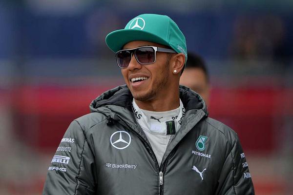 Lewis Hamilton busca su tercer primer lugar de la temporada 2014 de la Fórmula Uno. (Foto Prensa Libre: AFP)