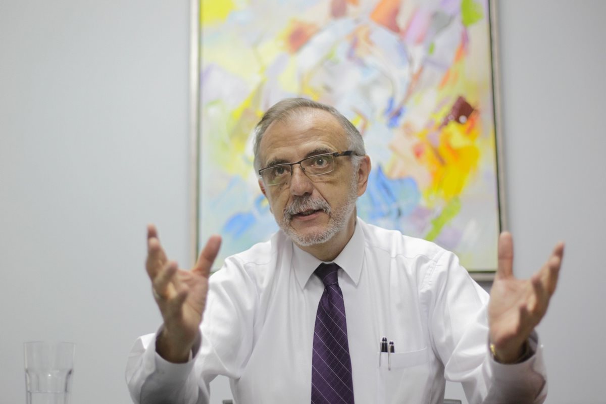Iván Velásquez Gómez se mantiene al frente de la Cicig, algo que complace a embajadores y al gobierno. (Foto Prensa Libre: HemerotecaPL)