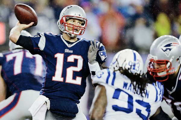 Tom Brady estuvo enterado de lo que sucedió con los balones. (Foto Prensa Libre: AP)