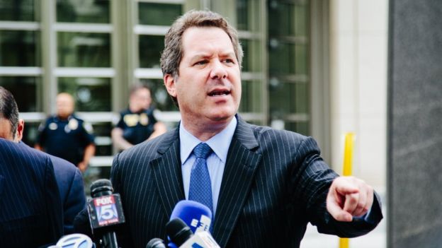 Jeffrey Lichtman, abogado del "Chapo", quiso conocer detalles sobre la violencia de "Chupeta". EPA