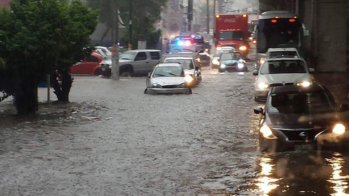 Acapulco es otro de los estados afectado por lluvia. (EFE)