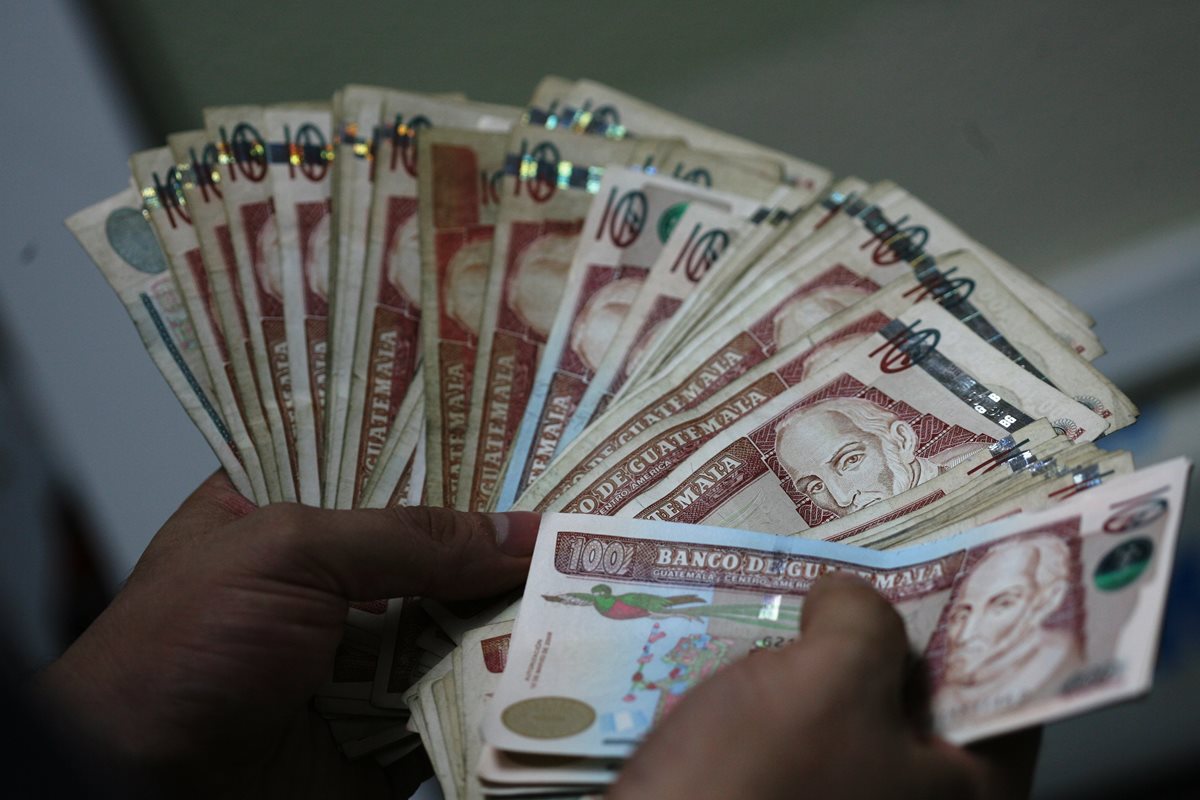 Finanzas empieza a captar dinero del mercado financiero para financiar el funcionamiento del Estado. (Foto Prensa Libre: Hemeroteca PL)