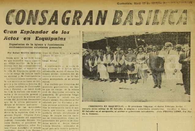 Nota de Prensa Libre del 17 de abril de 1961 informando sobre la consagración de la Basílica de Esquipulas. (Foto: Hemeroteca PL)