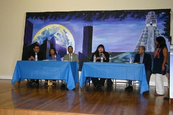 Migrantes solicitan  de nuevo el Estatus de Protección Temporal para los connacionales.