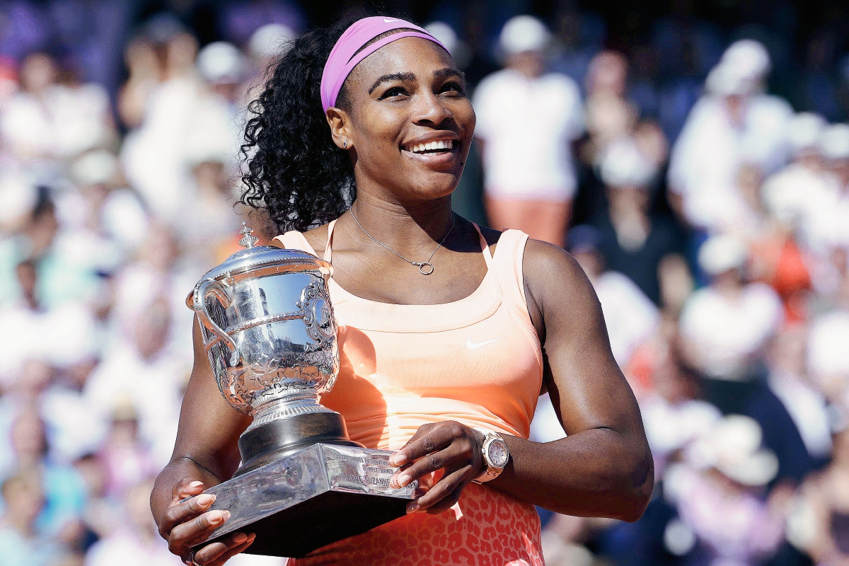 Serena sigue haciendo historia en el tenis mundial. (Foto Prensa Libre: AFP)