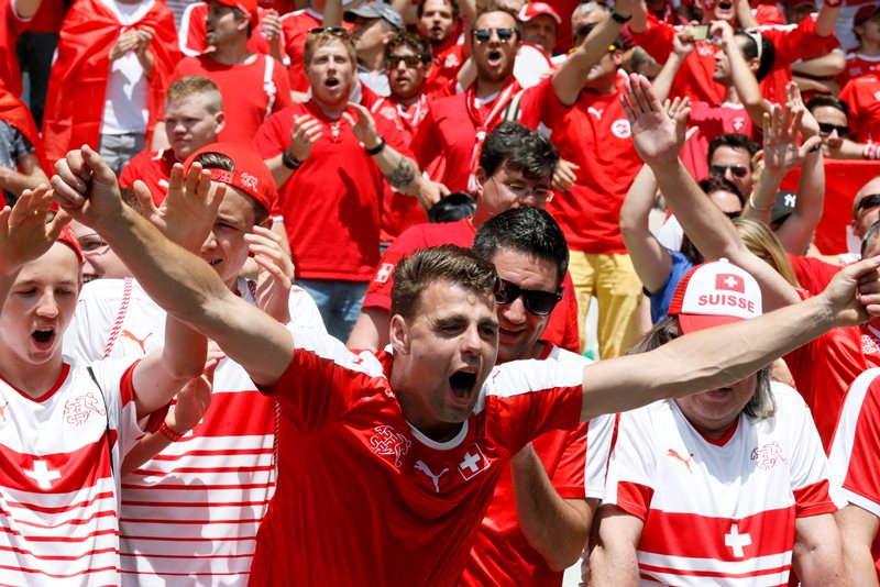 Suiza y Polonia abren los octavos de final de la Eurocopa 2016. (Foto Prensa Libre: AFP)