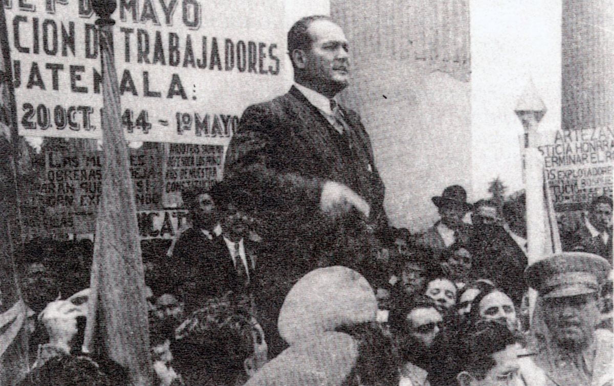 Juan José Arévalo durante un mitin. (Foto: Hemeroteca PL)