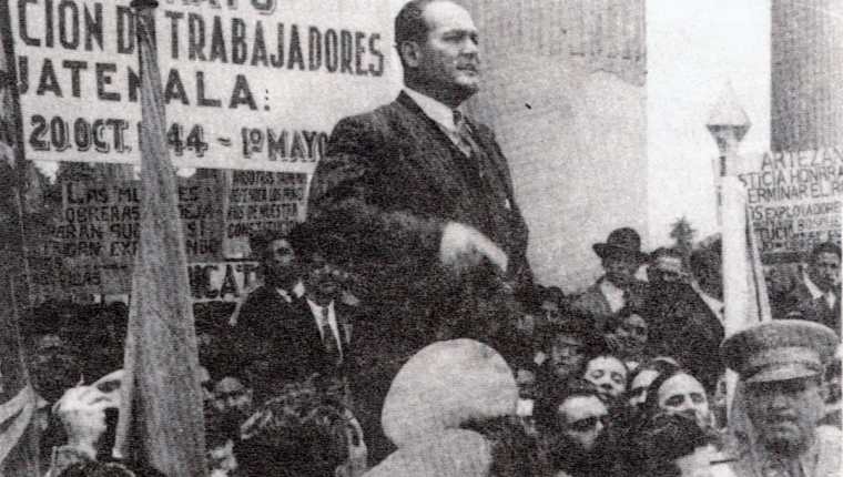 Juan José Arévalo durante un mitin. (Foto: Hemeroteca PL)
