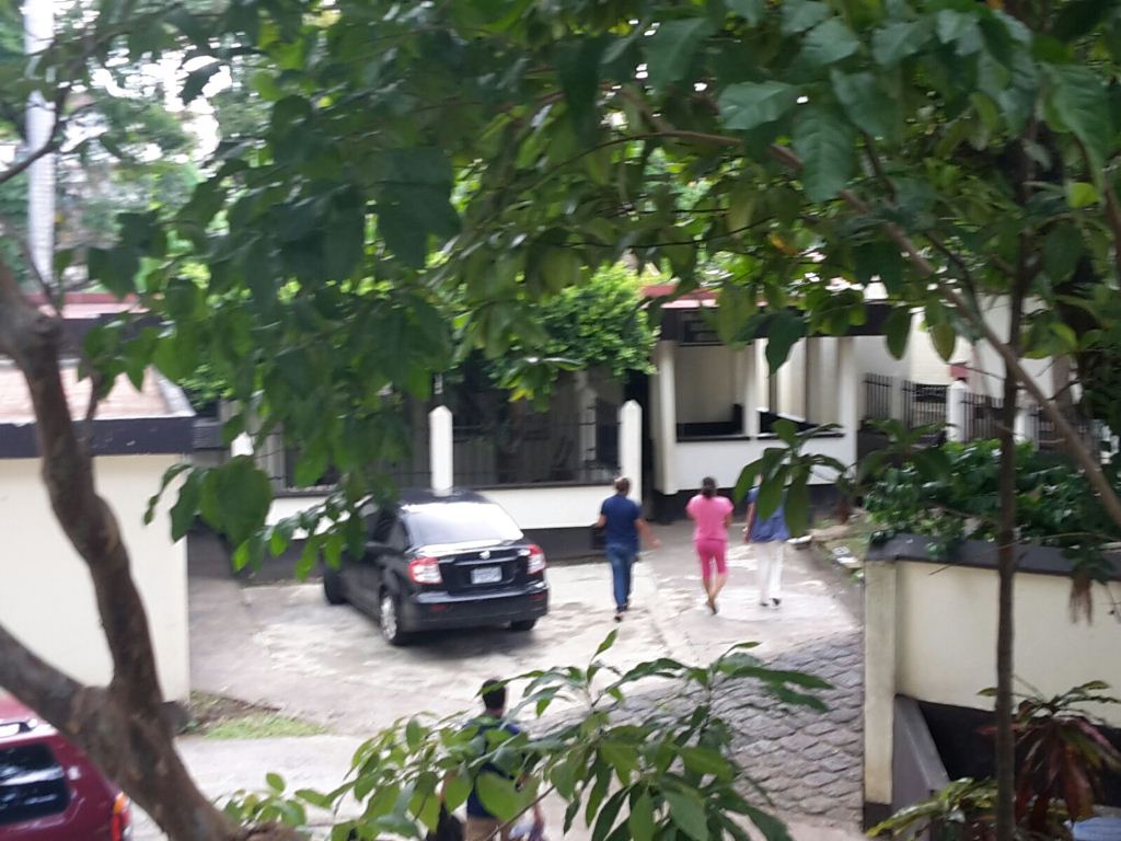 Juzgado de Paz de Retalhuleu a donde fueron trasladados ambos menores. (Foto Prensa Libre: Rolando Miranda)