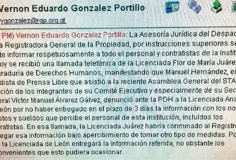 Fotografía del correo electrónico enviado a los empleados del Registro General de la Propiedad. (Foto Prensa Libre)