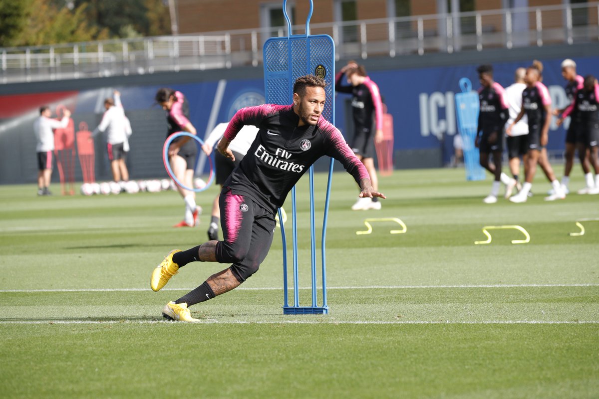 Neymar se guarda para enfrentar al Liverpool, en la Champions League. (Foto Prensa Libre: Twitter @@PSG_inside)