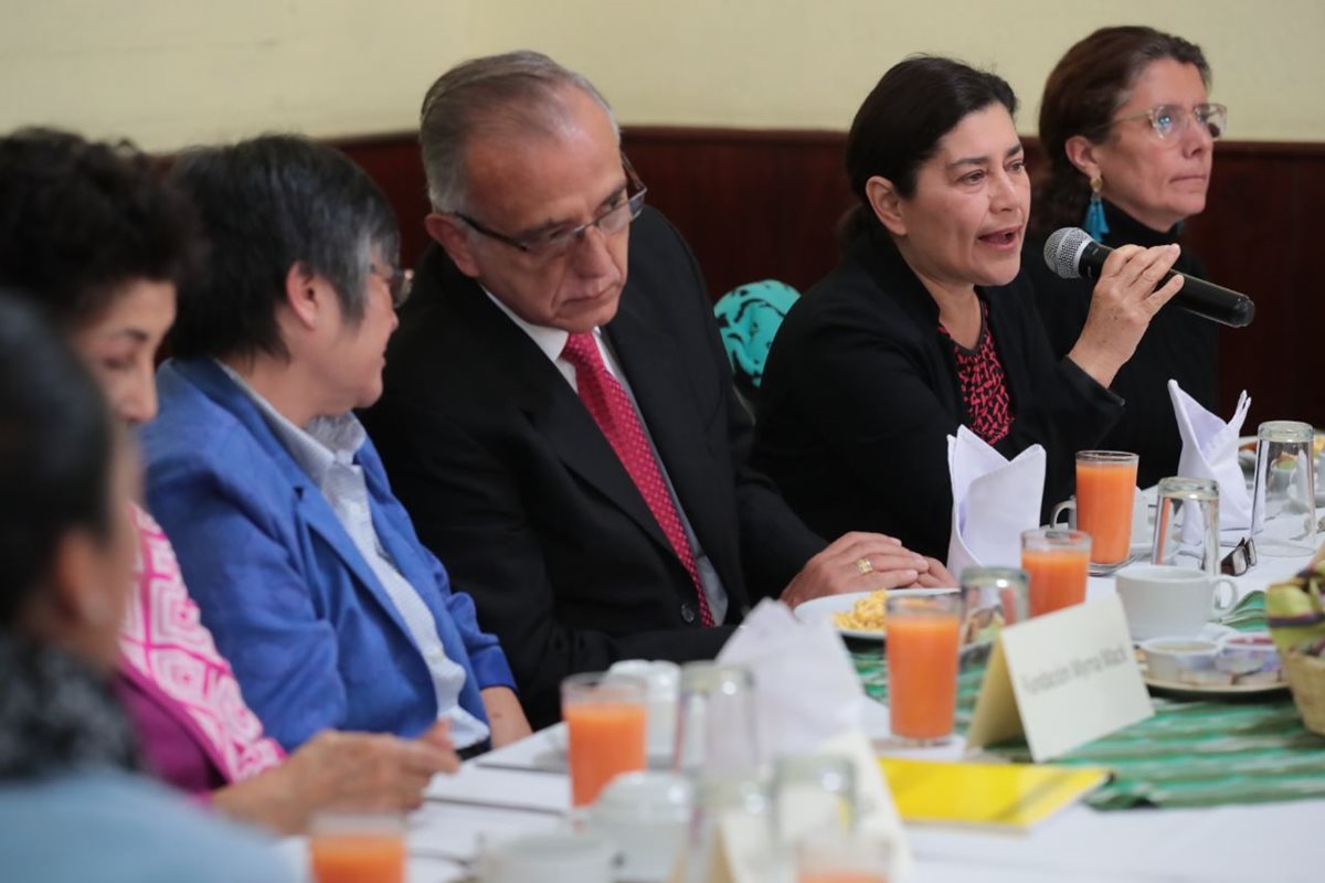 El comisionado del la Cicig fue invitado a la presentación de propuestas de evaluación que hicieron organizaciones para elegir al fiscal general del MP. (Foto Prensa Libre: Álvaro Interiano)