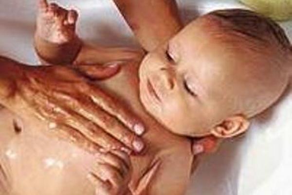 El baño del bebé debe ser un momento de placer.<br _mce_bogus="1"/>