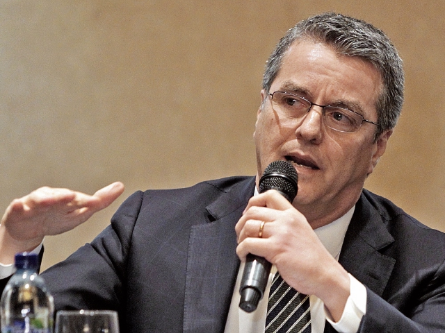 Roberto Azevedo, director general de la OMC, ofreció una charla magistral a representantes del sector público y privado. (Foto Prensa Libre: Carlos Hernández)
