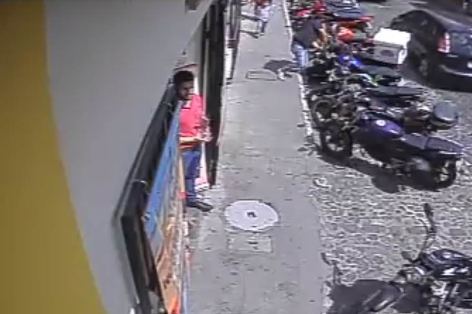 Lugar donde ocurrió el robo en Antigua Guatemala. (Foto Prensa Libre: Tomada de Facebook).