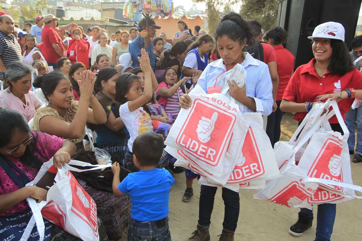 Líder gastó más de Q61 millones en la actual campaña electoral, de acuerdo a registros del TSE. (Foto Prensa Libre: Hemeroteca PL)