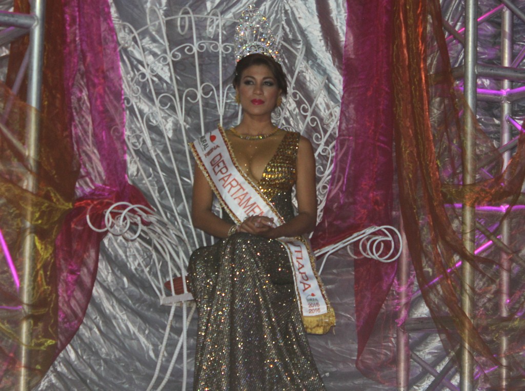 María Luisa García fue coronada el domingo último como reina de la feria de la cabecera de Jutiapa. (Foto Prensa Libre: Óscar González)