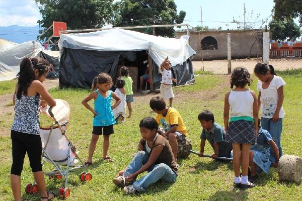 los juegos distraen a los infantes, pero las  actividades deben ser enfocadas a superar  crisis.