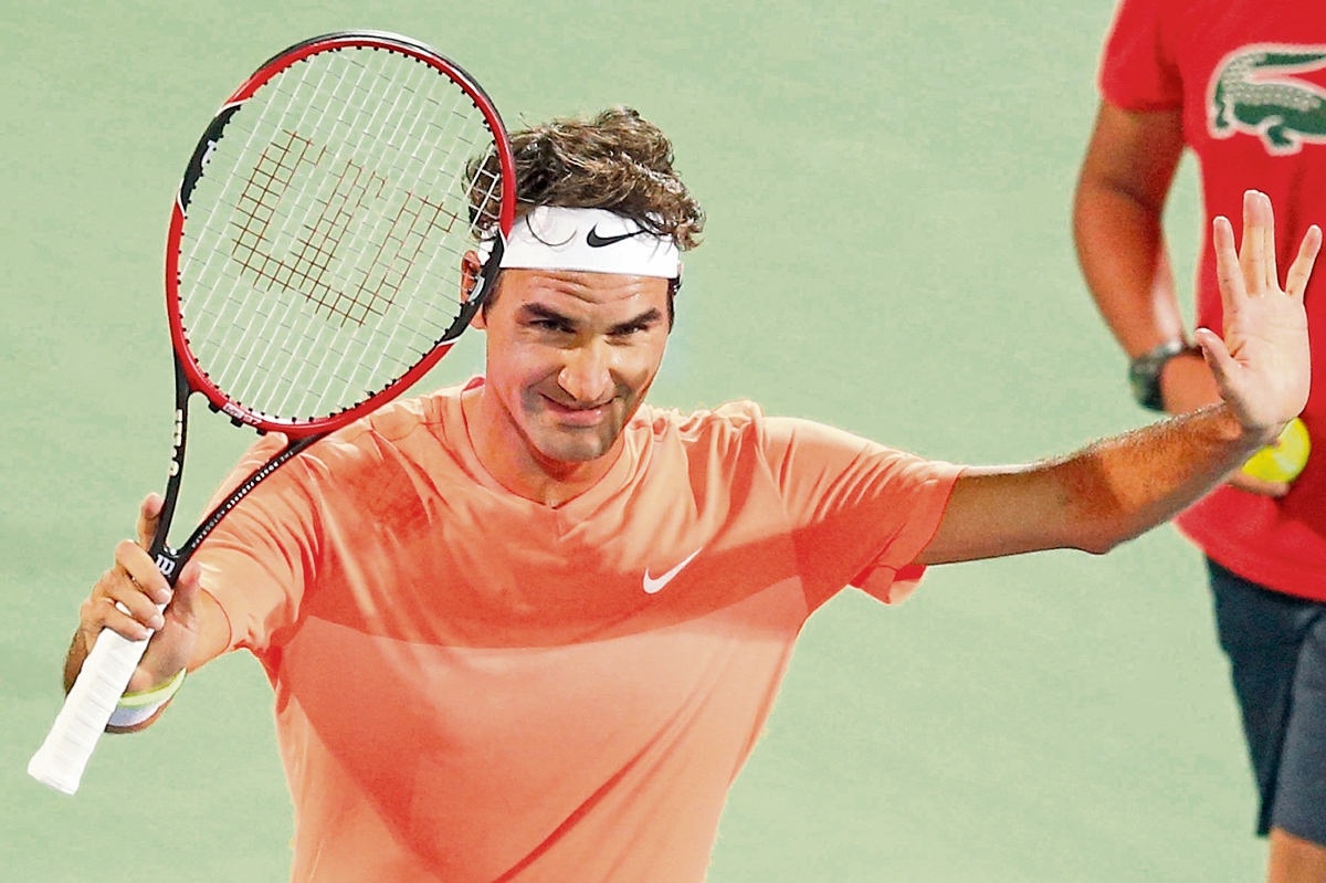 Federer avanzó con claridad y sigue en búsqueda del título en Dubái. (Foto Prensa Libre:EFE)