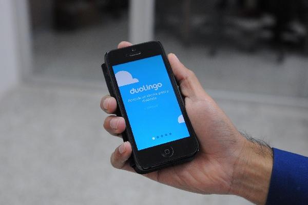 Duolingo es  fácil de utilizar en cualquier dispositivo. (Foto Prensa Libre: Áxel Vicente)