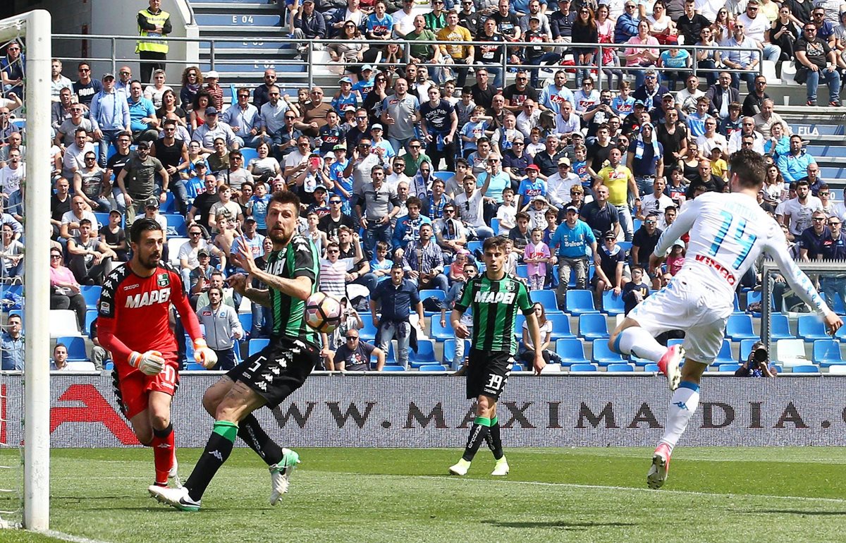 El Nápoli necesitaba ganar para asegurar el subliderato de la Serie A. (Foto Prensa Libre: EFE)