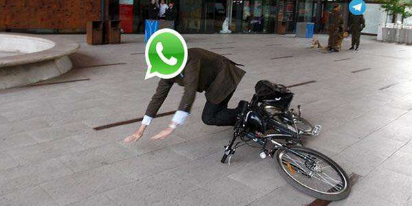 Los desperfectos en Whatsapp provocaron bromas. (Foto Prensa Libre: Hemeroteca PL)