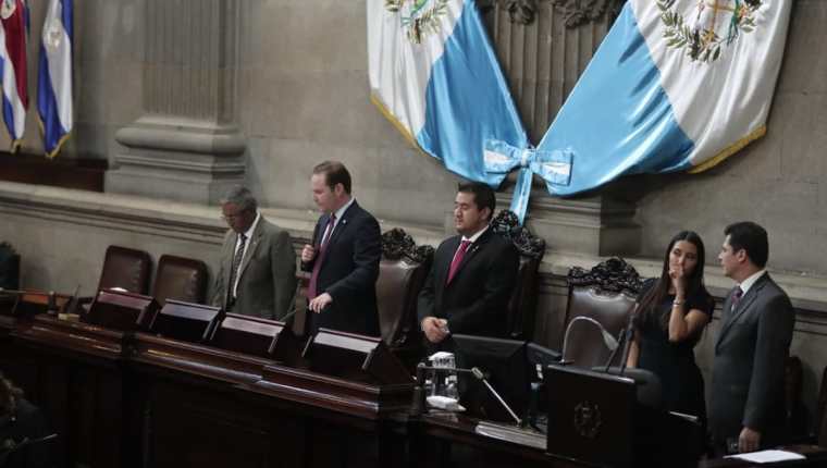 Los diputados aprobaron el decreto 24-2018 con 84 votos. (Foto Prensa Libre: Juan Diego Rodríguez)