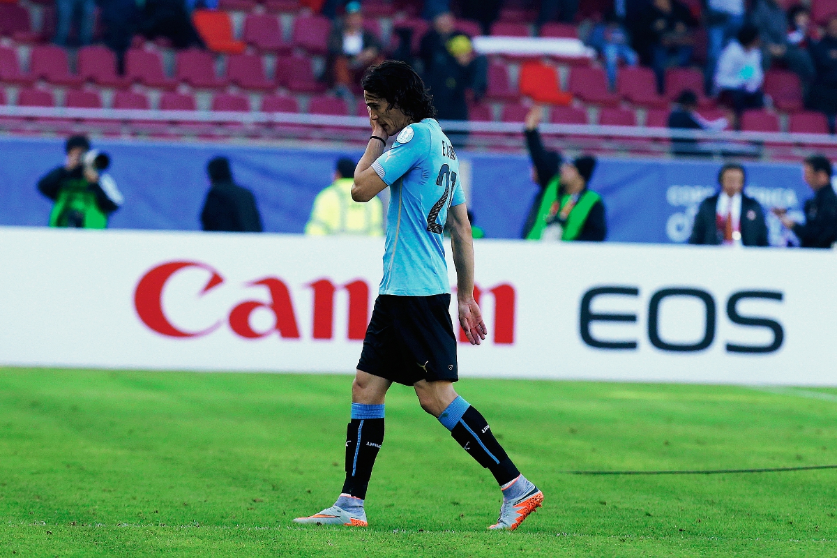 El ex-jugador del Nápoli y que ahora milita en el PSG, no ha demostrado su mejor futbol en la Copa América 2015. (Foto Prensa Libre: AP)