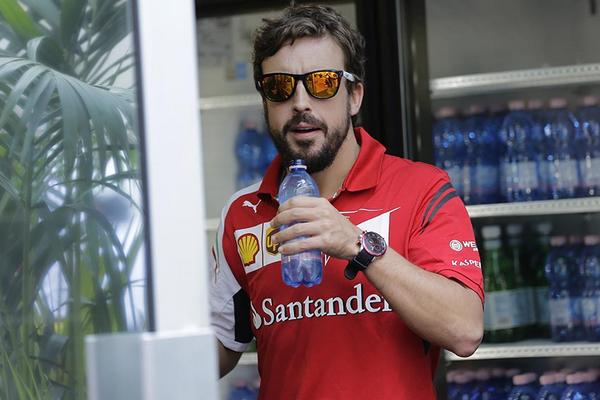 Alonso busca regresar a lo más alto de la Fórmula uno. (Foto Prensa Libre: AP)