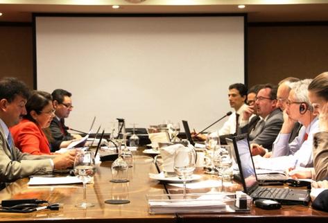 Aspecto de la reunión sostenida por las partes negociadoras para concretar un tratado de libre comercio con países del EFTA. (Foto Prensa Libre: cortesía Ministerio de Economía)