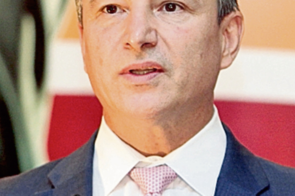 De la torre informó sobre negociación. (FOTO PRENSA LIBRE: ERICK AVILA)