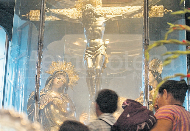 Cristo Negro, venerado en la Basílica de Esquipulas, Chiquimula, Guatemala. (Foto: Hemeroteca PL)