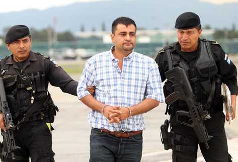 Walter Montejo, en 2010, cuando fue detenido y trasladado a la capital. (Foto Prensa Libre: Archivo)
