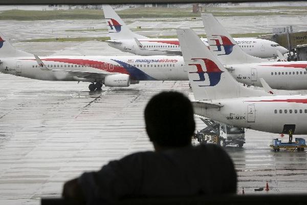 Celebrarán asamblea de líneas aéreas, en medio del misterio de desaparición de avión de línea aérea de Malasia. (Foto: Prensa Libre: AP)