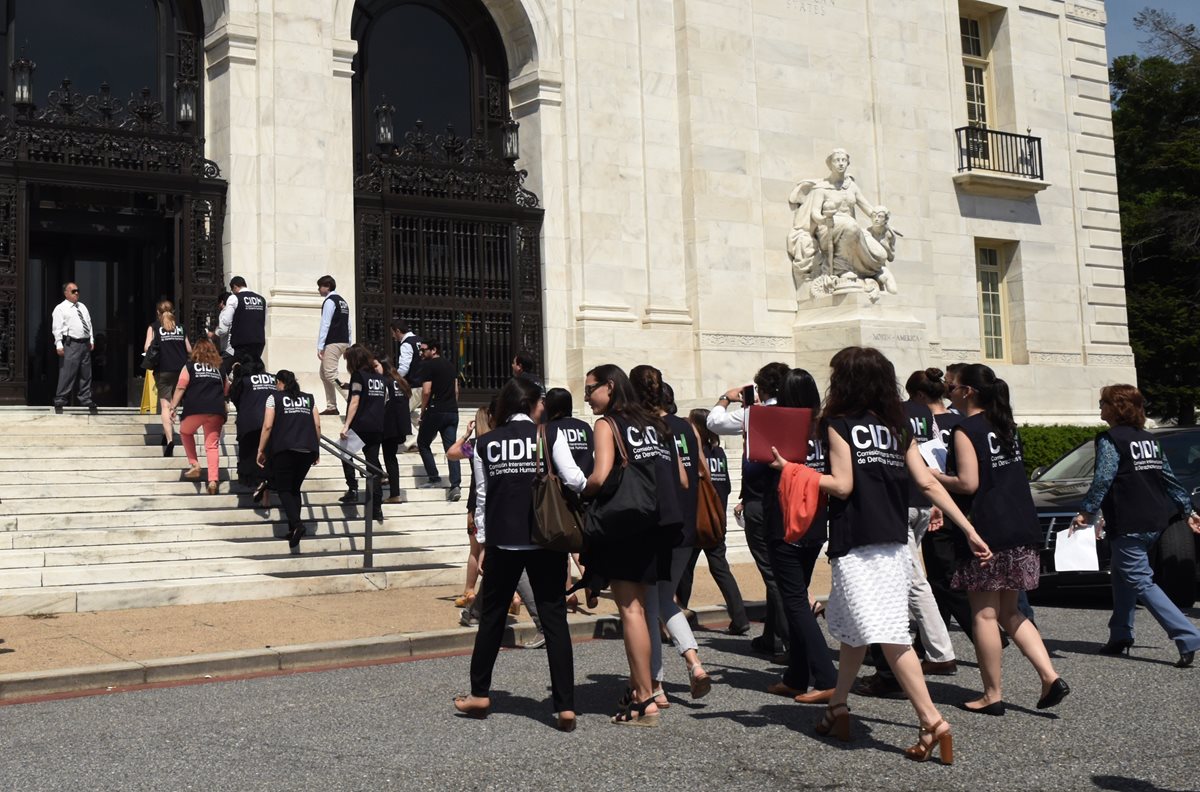 La crisis financiera que afecta a la CIDH podría generar que el 40 por ciento de sus trabajadores sean despedidos. (Foto Prensa Libre: EFE)